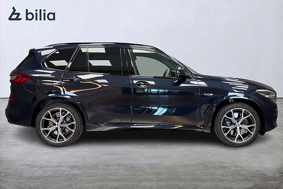BMW X5 3 of 17