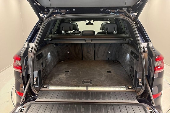 BMW X5 15 of 17