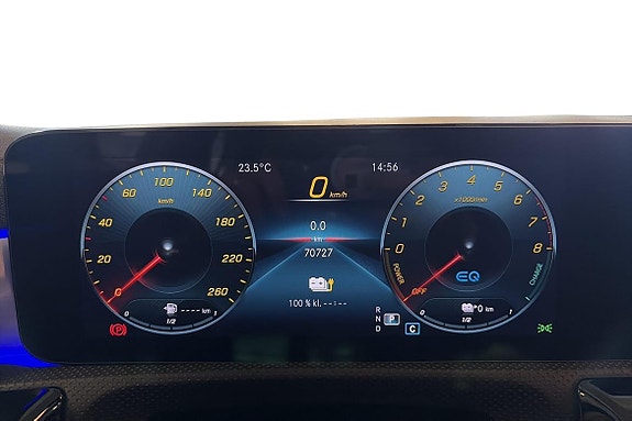 Mercedes-Benz CLA250 e 14 of 21