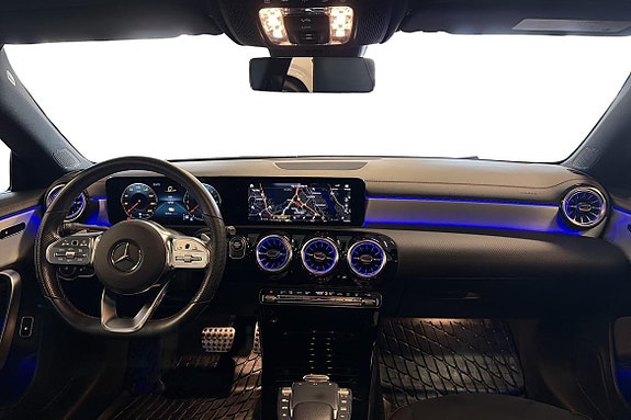 Mercedes-Benz CLA250 e 11 of 21