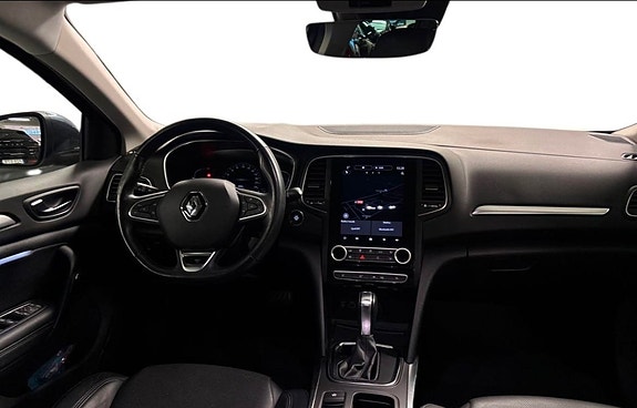 Renault Megane IV 2 of 14