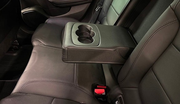 Renault Megane IV 12 of 14