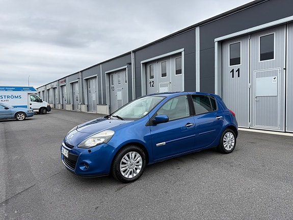 Renault Clio 3 of 9