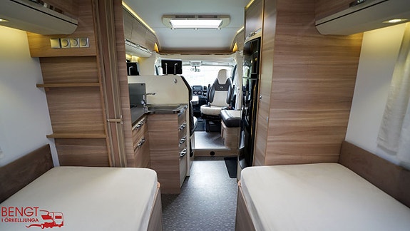 Adria Coral S 670 SLT | Låga enkelsängar 13 of 21