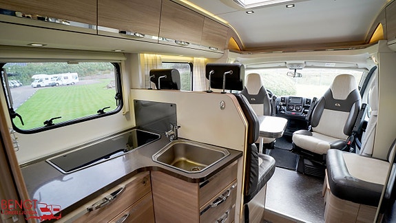 Adria Coral S 670 SLT | Låga enkelsängar 14 of 21