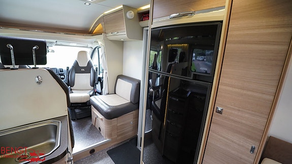 Adria Coral S 670 SLT | Låga enkelsängar 15 of 21