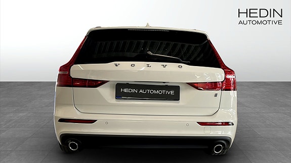 Volvo V60 7 of 9