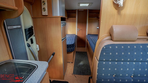 Dethleffs Esprit RT 7014 | Låga enkelsängar | ALDE 11 of 21