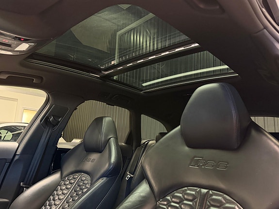 Audi RS6 12 of 25
