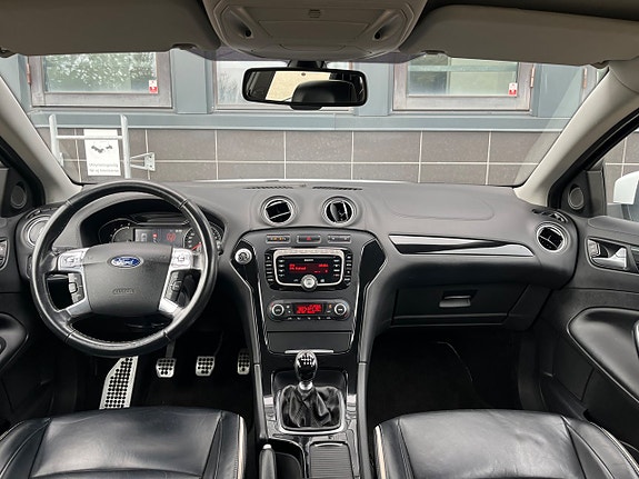 Ford Mondeo 11 of 21