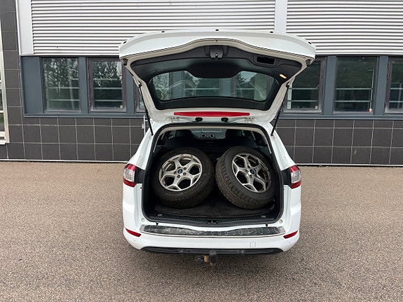 Ford Mondeo 6 of 21