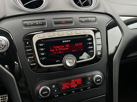 Ford Mondeo 17 of 21