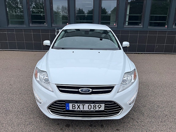 Ford Mondeo 2 of 21