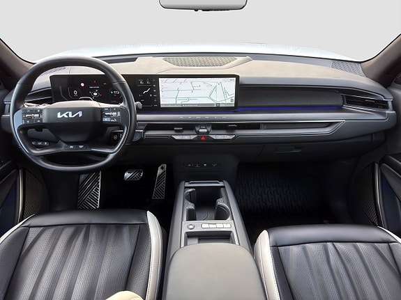 Kia EV9 10 of 23