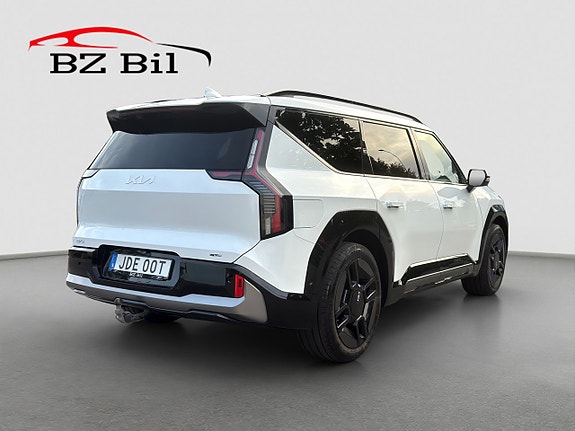 Kia EV9 7 of 23