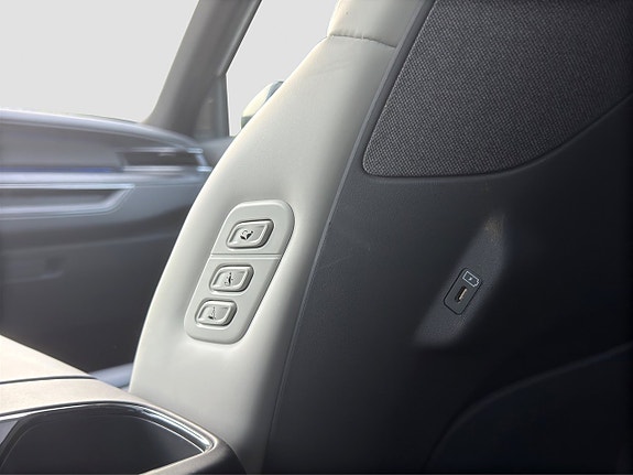 Kia EV9 20 of 23