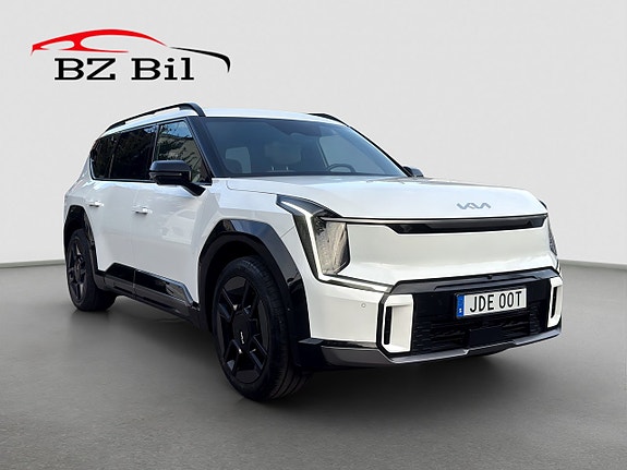 Kia EV9 8 of 23