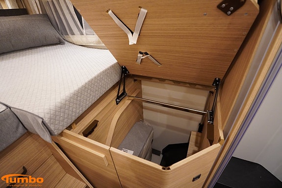 Malibu I 470 RB-LE comfort 4,2t Mercedes Benz 19 of 21