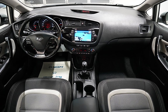 Kia Ceed 12 of 22