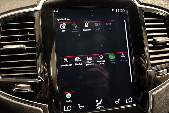 Volvo XC90 19 of 30