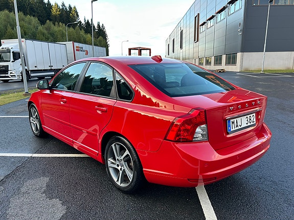 Volvo S40 4 of 7