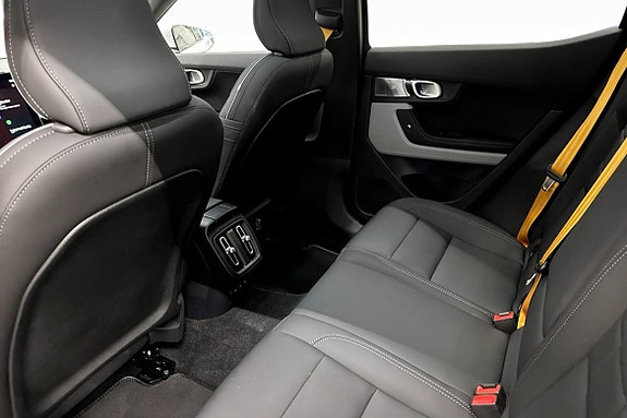 Polestar 2 11 of 12