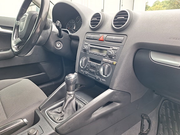 Audi A3 5 of 14
