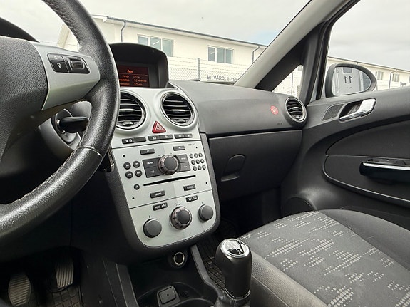 Opel Corsa 8 of 8