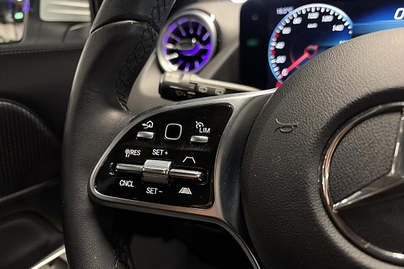 Mercedes-Benz EQA250 19 of 27