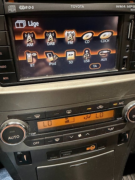 Toyota Avensis 22 of 24