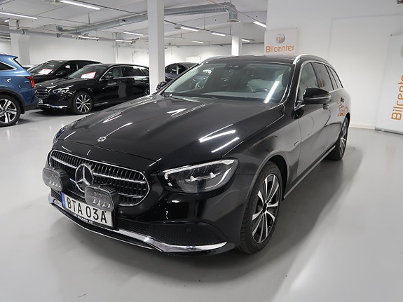 Mercedes-Benz E300 9 of 30