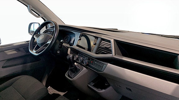 Volkswagen Transporter 10 of 18