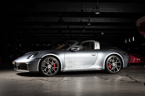 Porsche 992 3 of 28