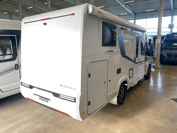 Adria COMPACT SELECT DL 3 of 3