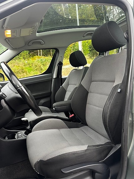 Skoda Roomster 6 of 10