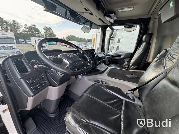 Kylbil Scania P370 6x2-4 12.7 -2020 | Carrier via auktion 11 of 27