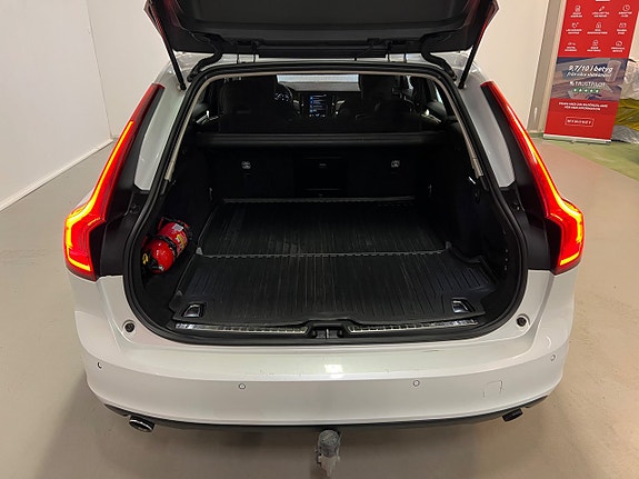 Volvo V90 10 of 28