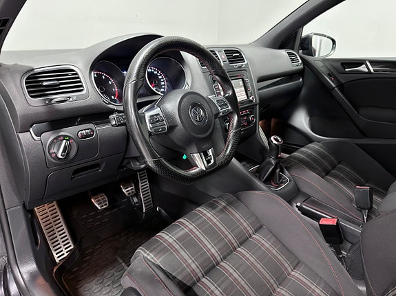 Volkswagen Golf I 13 of 22