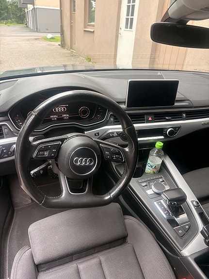 Audi A4 2 of 7