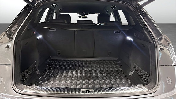 Audi Q5 13 of 17