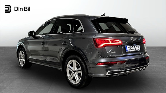 Audi Q5 3 of 17
