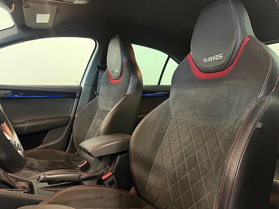 Skoda Octavia RS 7 of 21