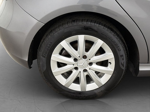 Mercedes-Benz A180 27 of 28