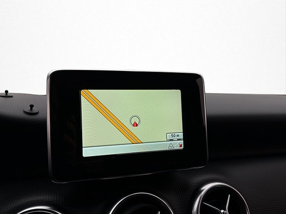 Mercedes-Benz A180 18 of 28