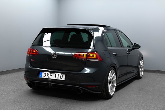 Volkswagen Golf I 8 of 26