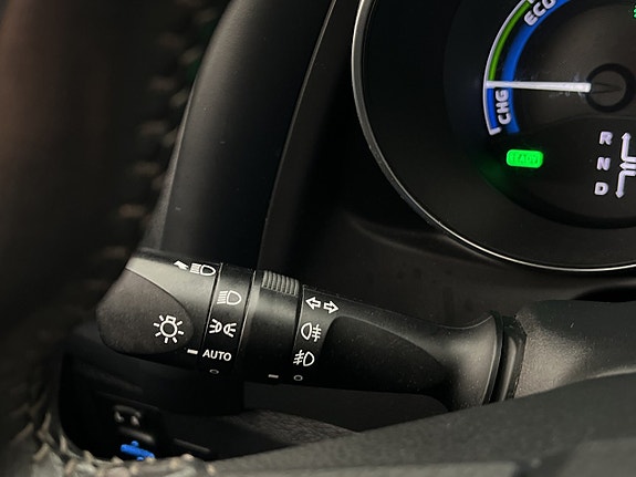 Toyota Auris 14 of 30