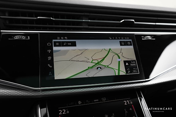 Audi Q8 10 of 25