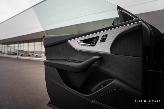 Audi Q8 19 of 25