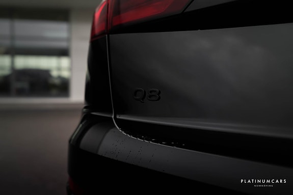 Audi Q8 23 of 25