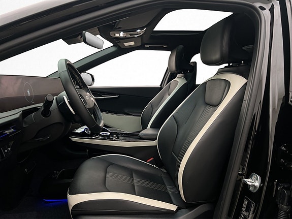 Kia EV6 13 of 30